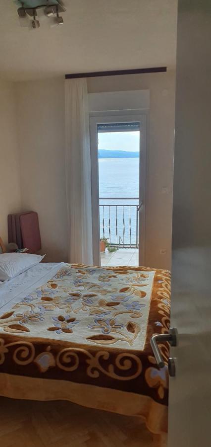 Adriatic Beach Suites Omiš Екстериор снимка