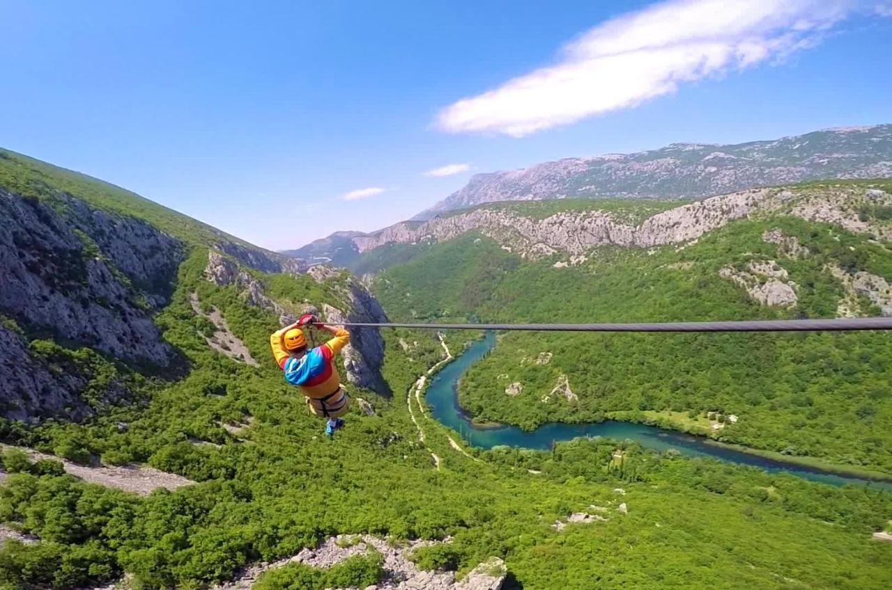 Adriatic Beach Suites Omiš Екстериор снимка