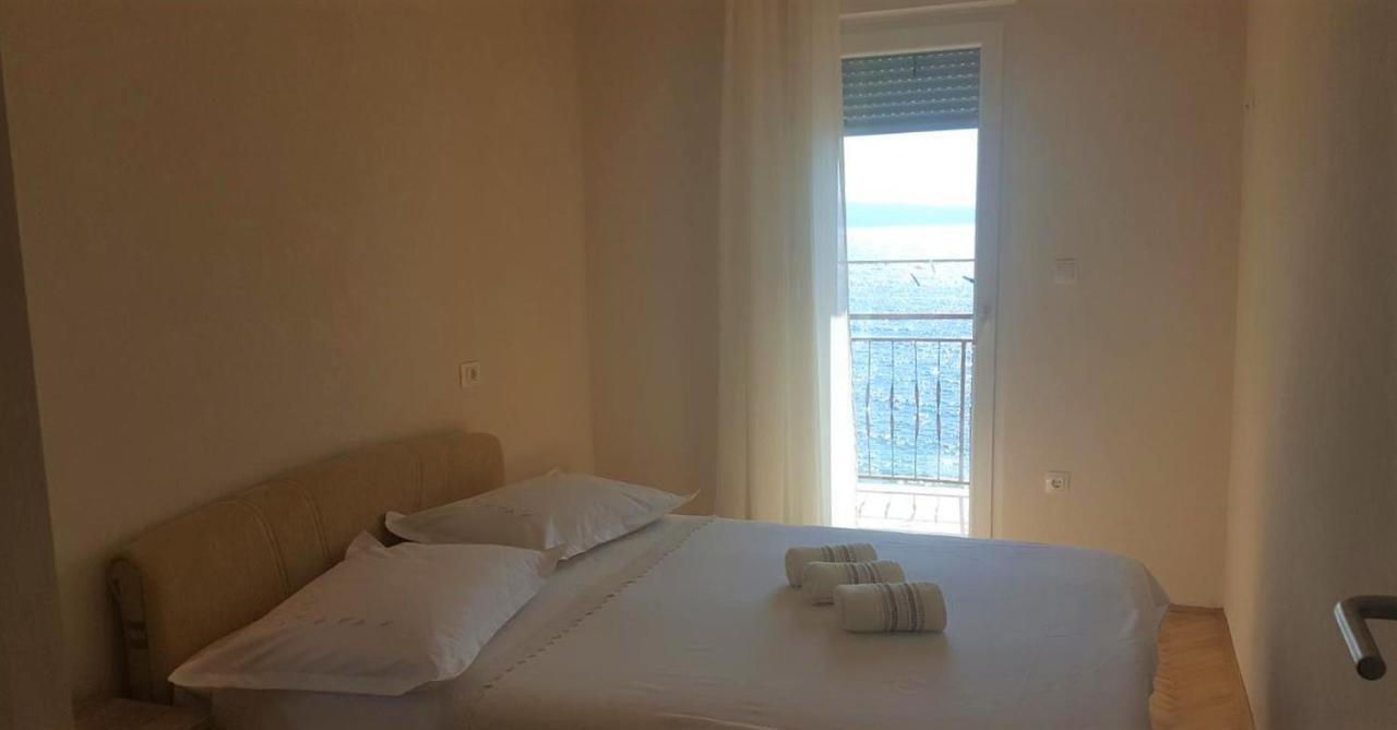 Adriatic Beach Suites Omiš Екстериор снимка