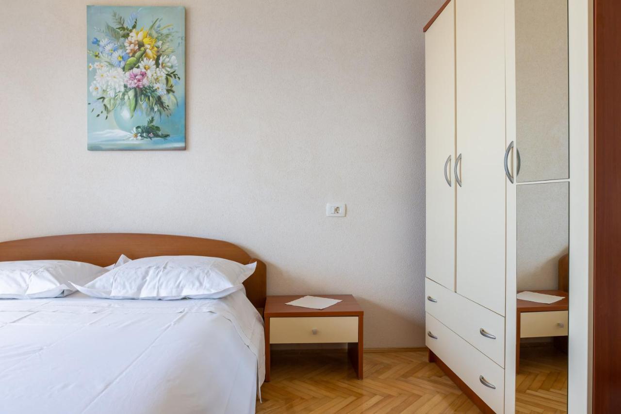 Adriatic Beach Suites Omiš Екстериор снимка