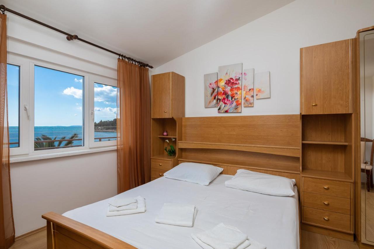Adriatic Beach Suites Omiš Екстериор снимка