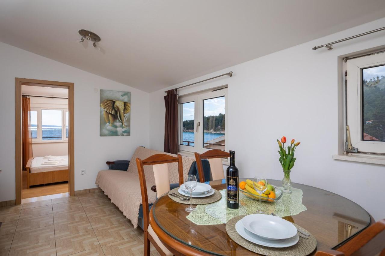 Adriatic Beach Suites Omiš Екстериор снимка